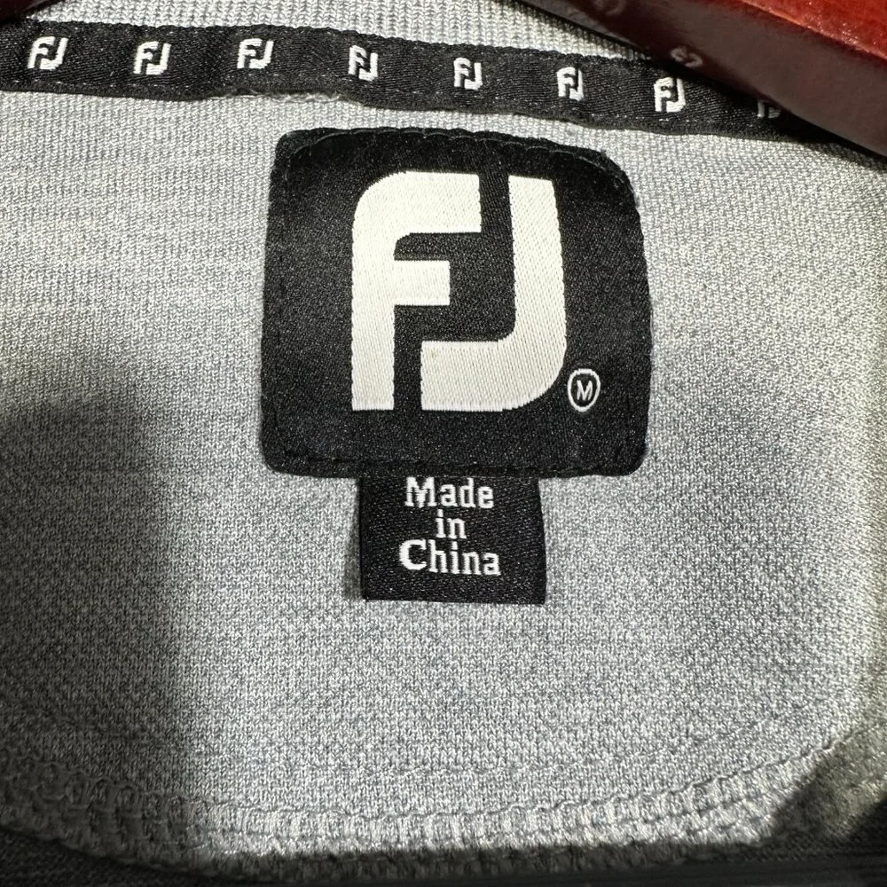 FJ FootJoy Polo Shirt Mens Medium Gray Knit Short Sleeve Logo on Back Split Hem - Picture 4 of 7